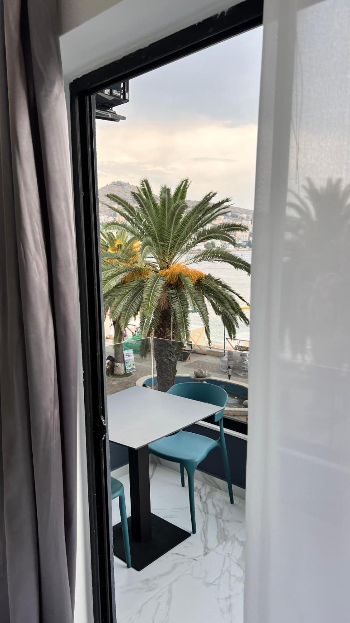 Lezet Hotel Sarandë Exteriér fotografie