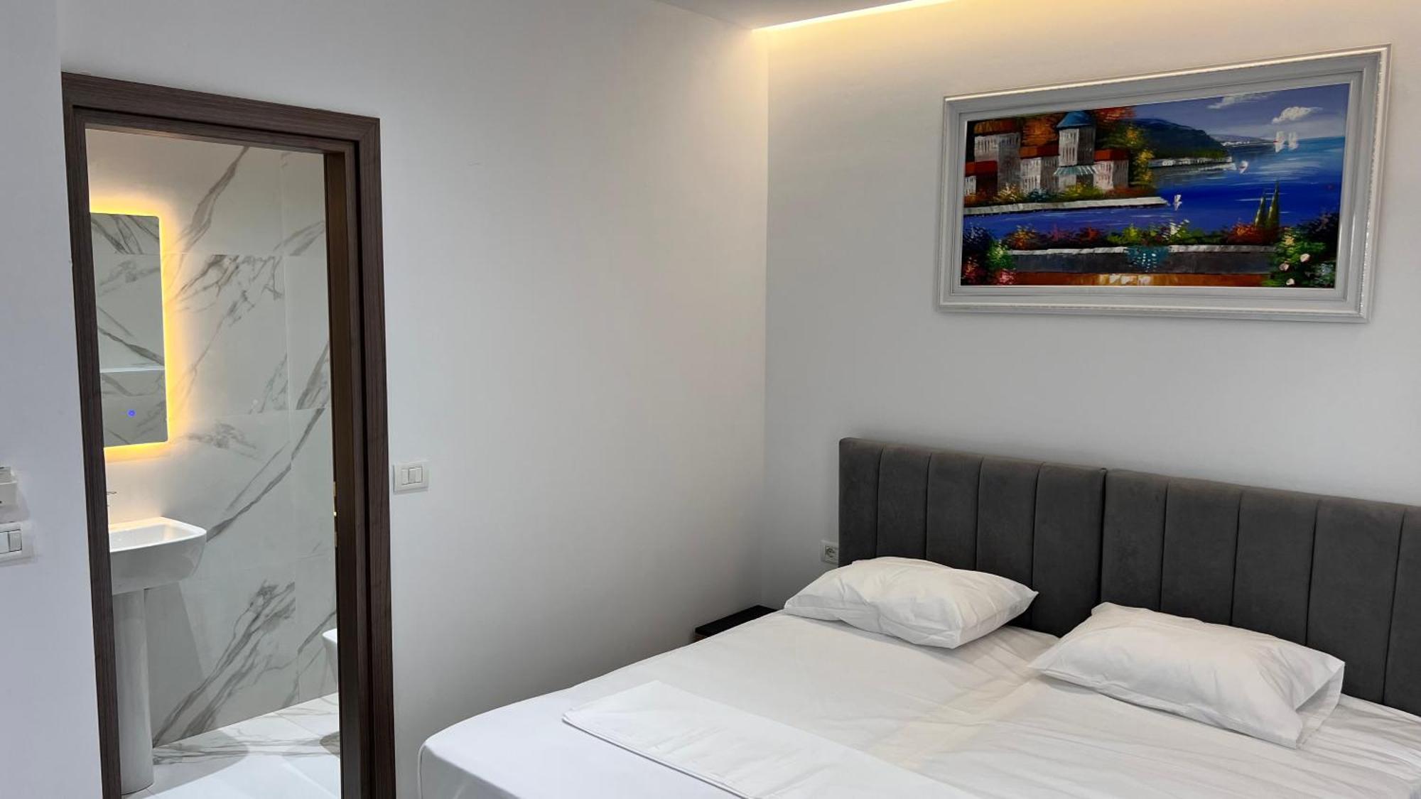 Lezet Hotel Sarandë Exteriér fotografie
