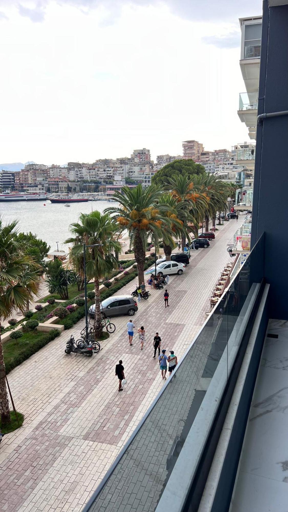 Lezet Hotel Sarandë Exteriér fotografie